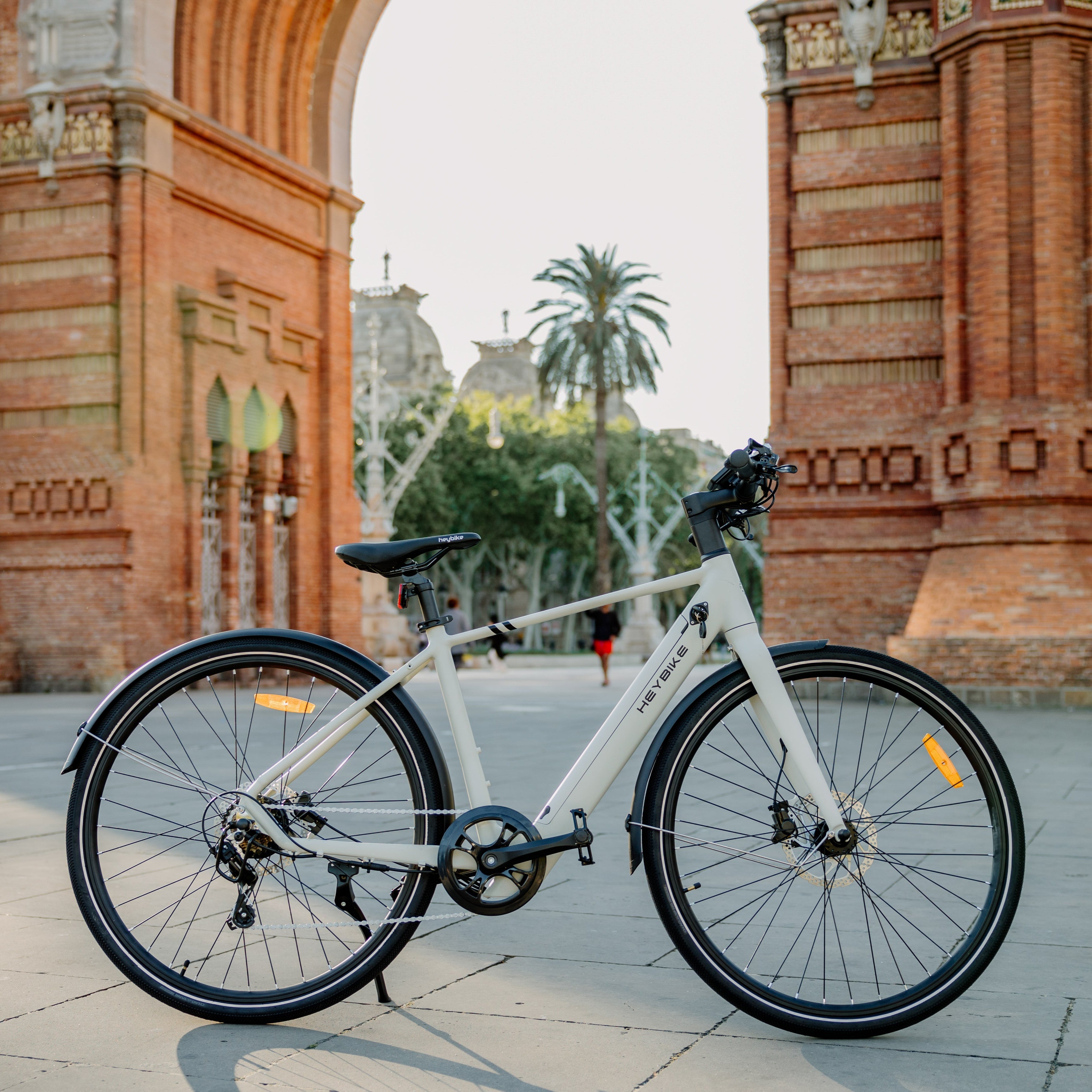 EC 1 Commuter E-Bike - Buttery White