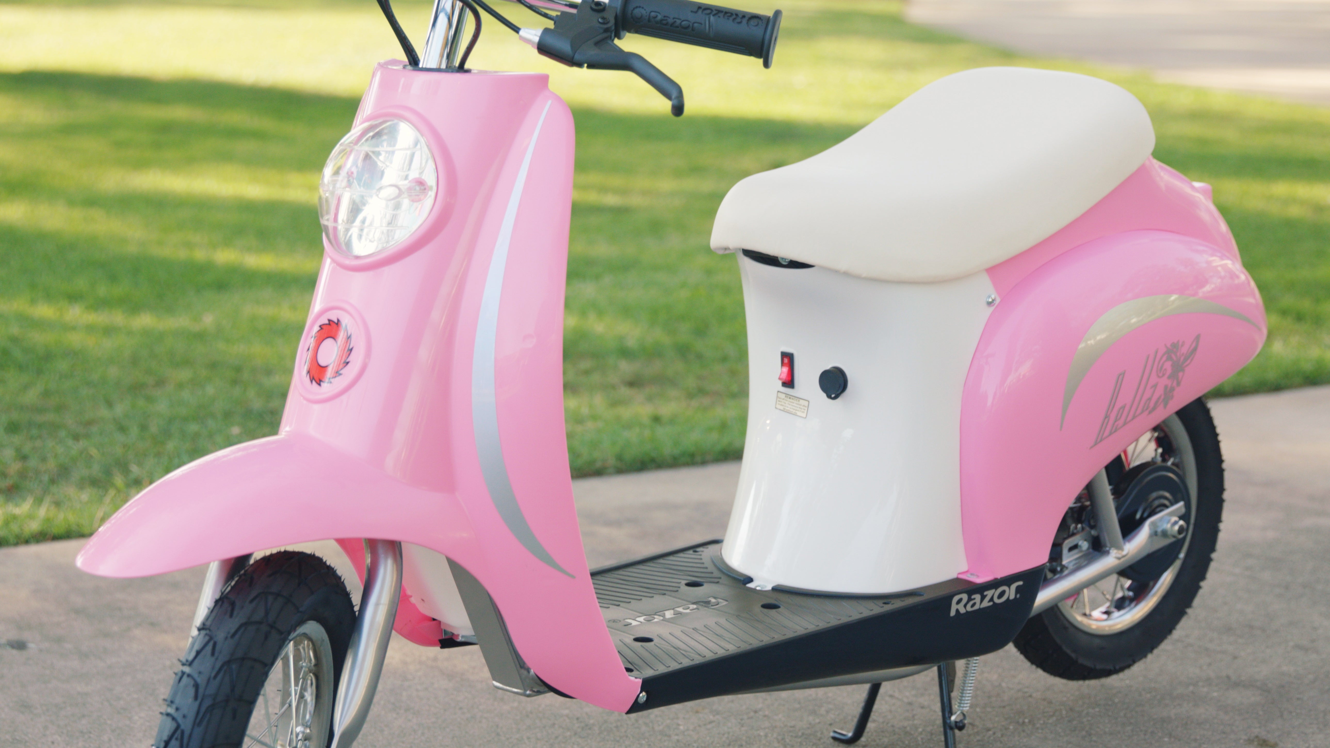 Pocket Mod Bella 24V Electric Scooter Bike– Pink