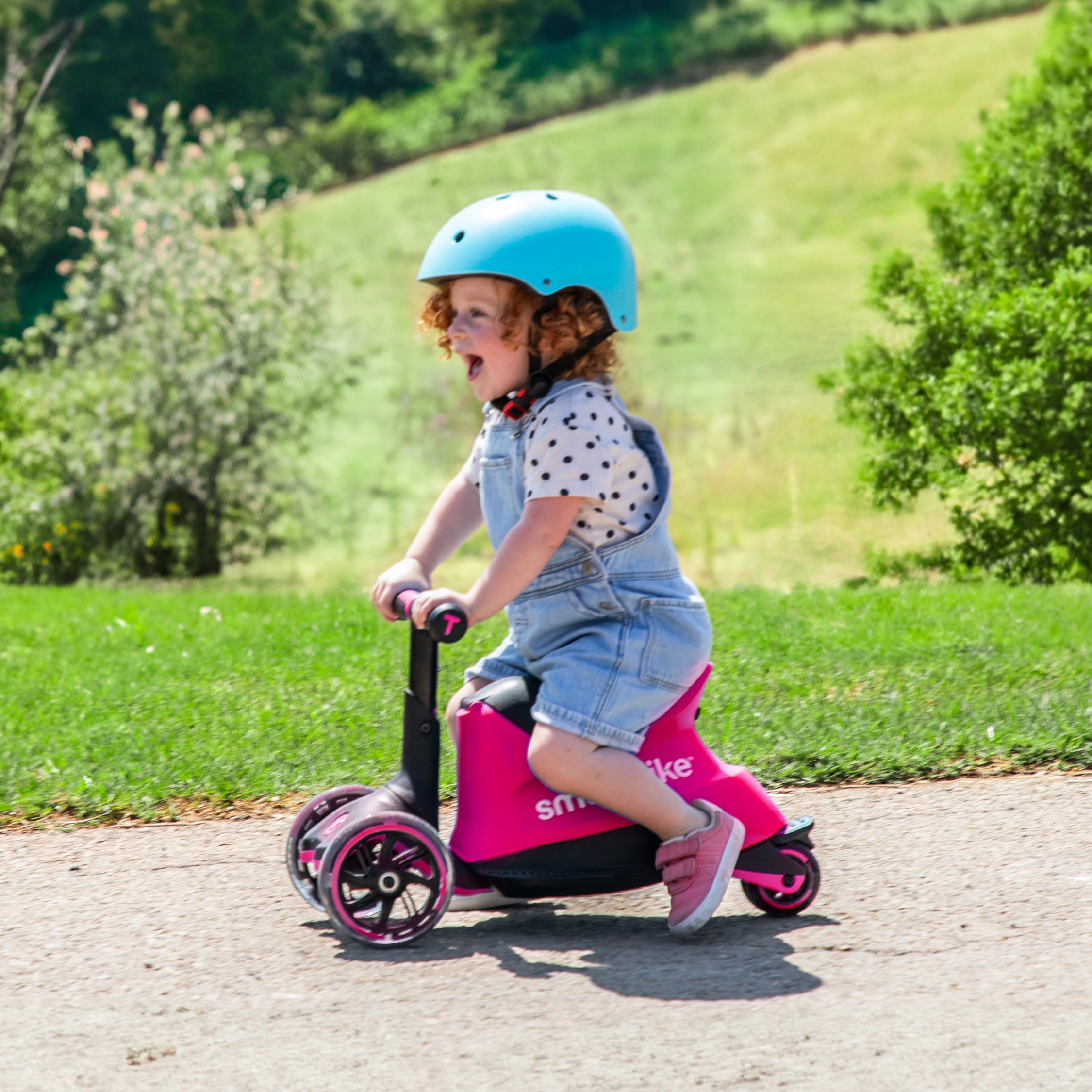 smarTrike Xtend 5 Stage Adjustable Kids' Ride-On – Pink
