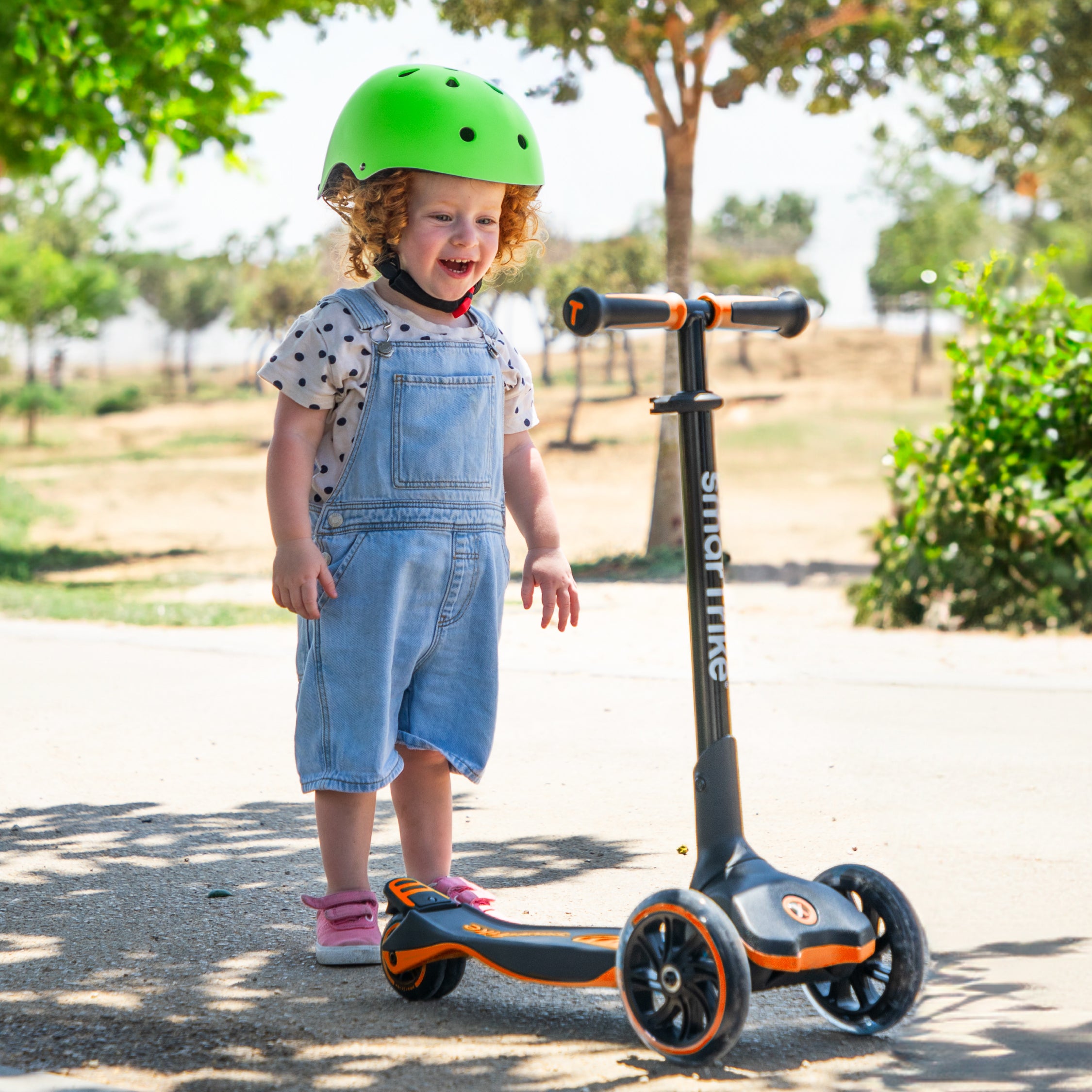 smarTrike Xtend 5 Stage Adjustable Kids' Ride-On – Orange