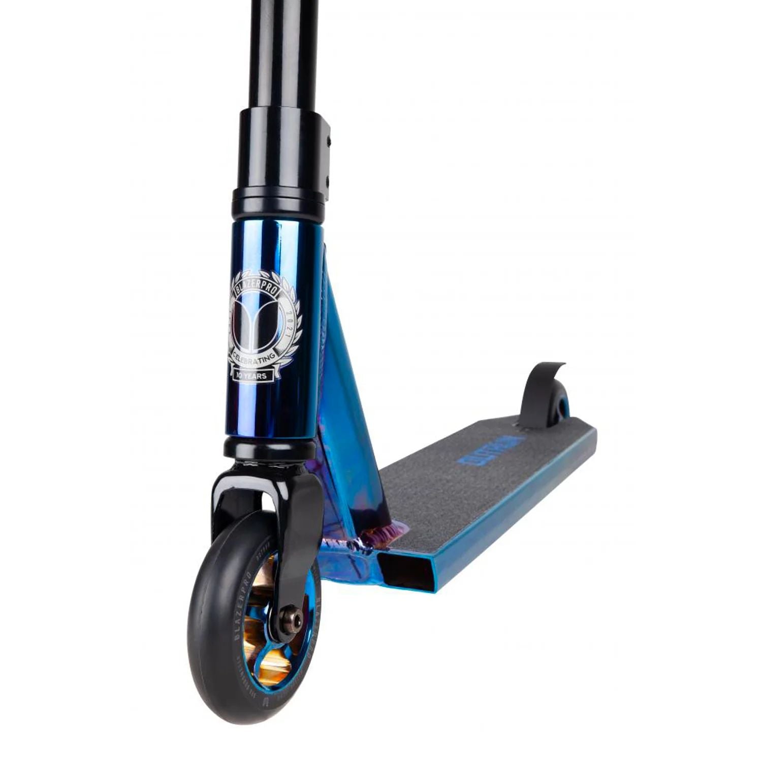 Blazer Pro Outrun 2 FX Stunt Scooter