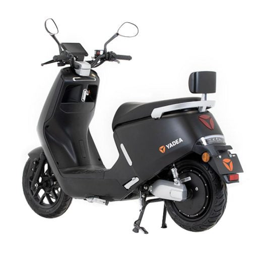 Yadea G5 2300w Electric Scooter