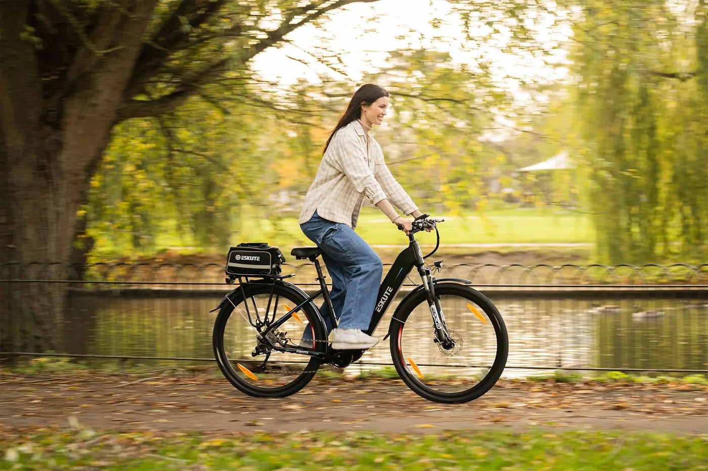 polluno pro e-citybike Eskute Polluno Pro Commuter Electric Bike – Wheelie World