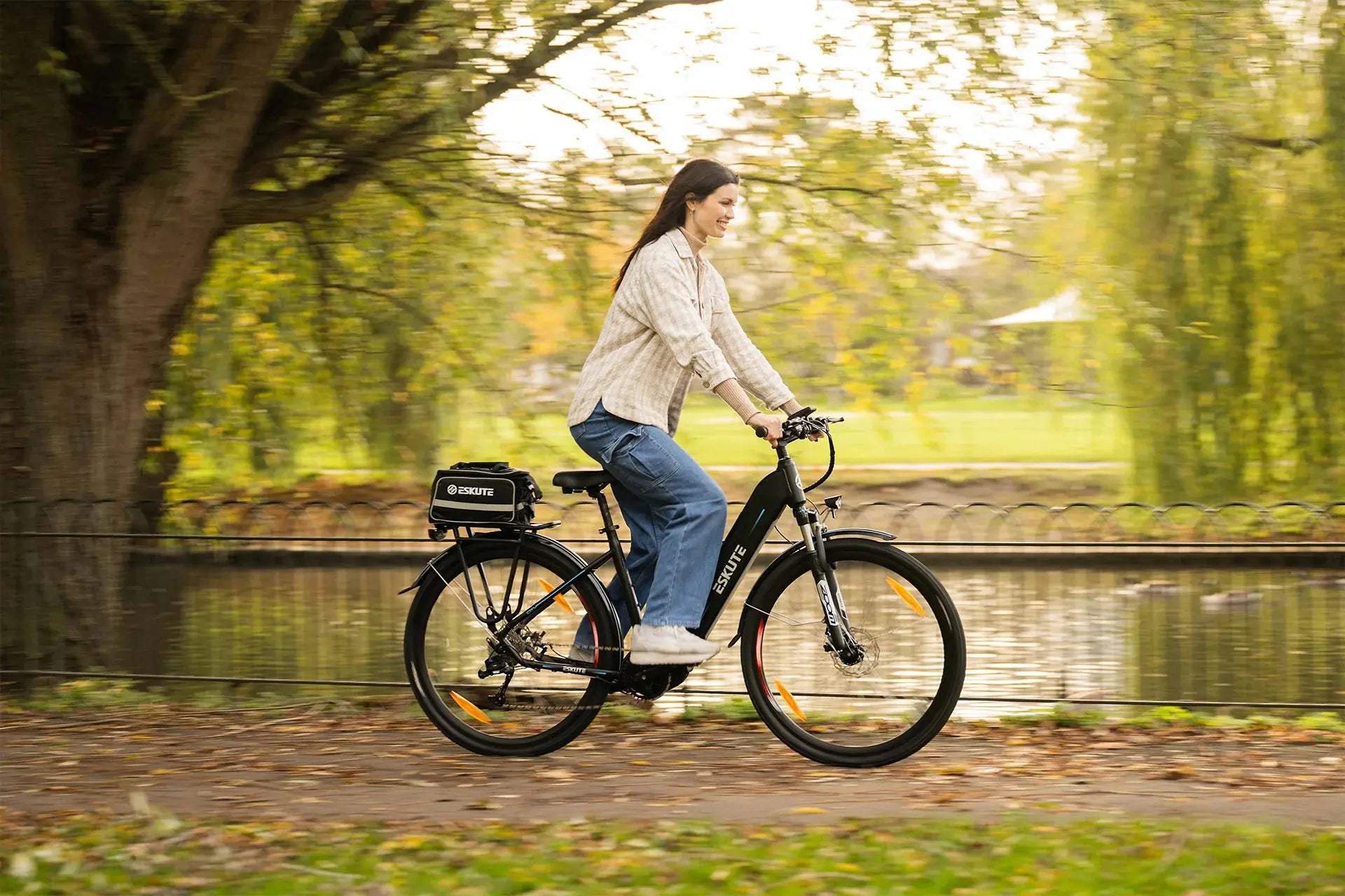 Eskute Polluno Pro Commuter Electric Bike