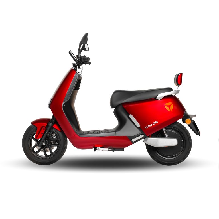 Yadea G5 2300w Electric Scooter